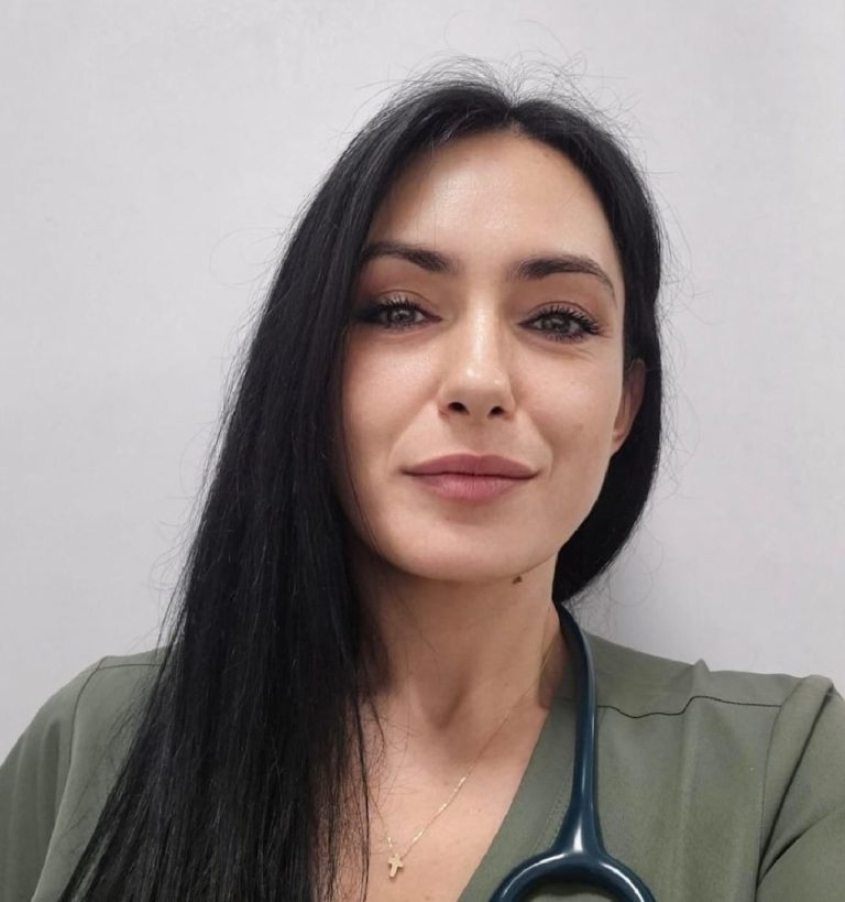 Dr. Roxana Draganici- pediatrie